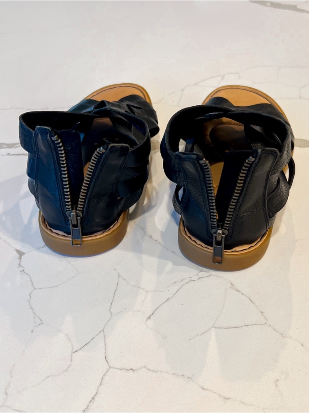Born Iwa Black Leather Woven Buckle Sandals Womens Sz 7 M - Picture 13 of 16